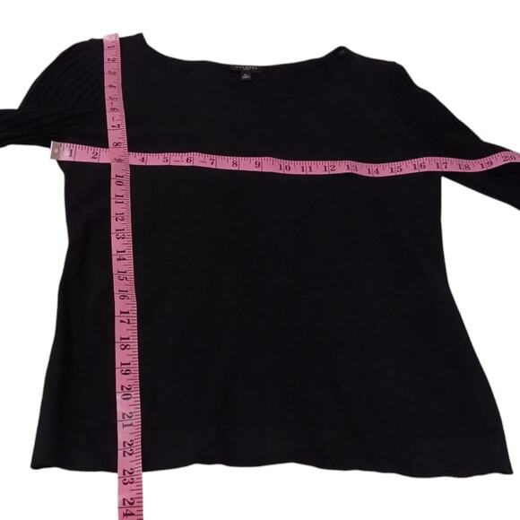 NEW TALBOTS Knit Top Blouse Stretchy Petite Small‎ Flared Cuffs Textured Sleeves - Picture 5 of 8